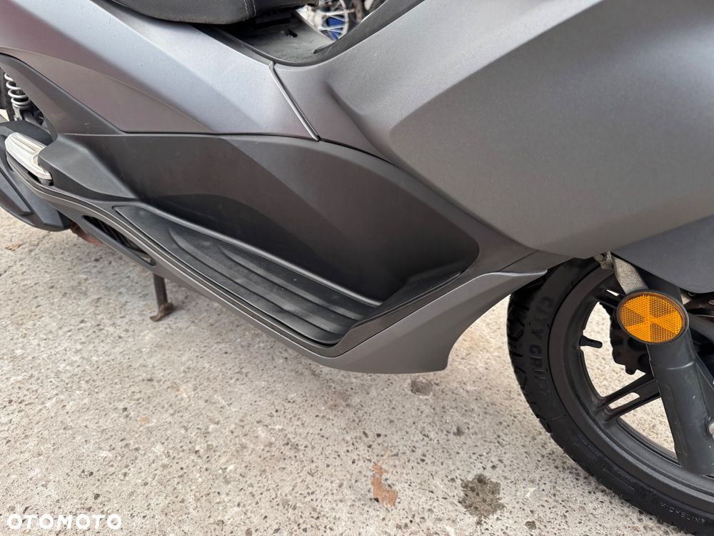 Honda PCX - 18