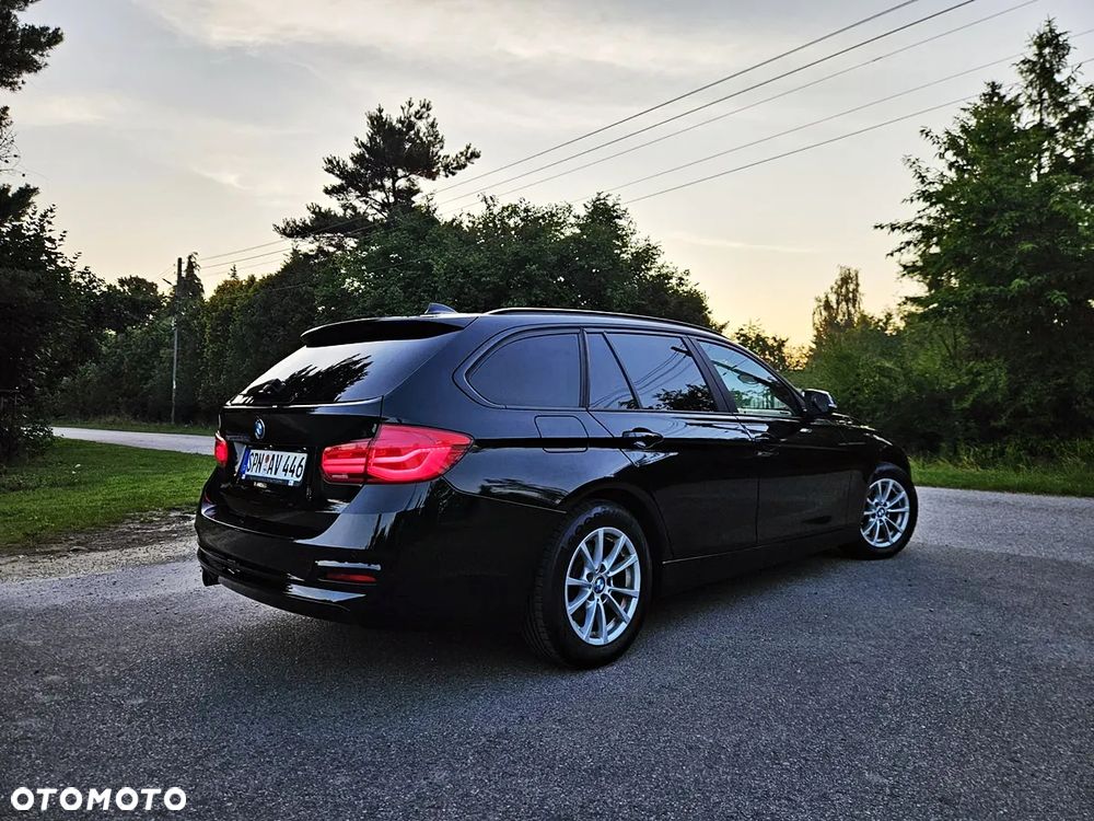 BMW Seria 3 318d Edition Luxury Line Purity - 14