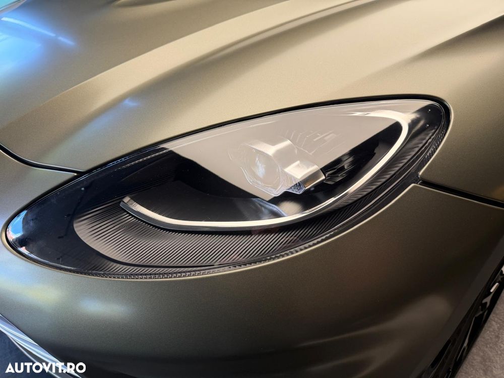 Aston Martin DBX Standard - 16
