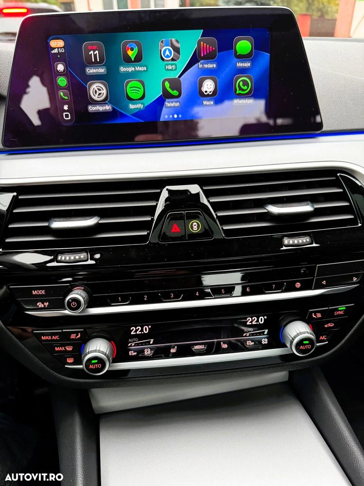 BMW Seria 5 540i Aut. Sport Line - 24