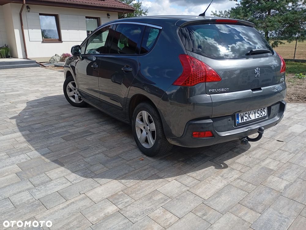 Peugeot 3008 e-HDi FAP 110 EGS6 Stop&Start Active - 4