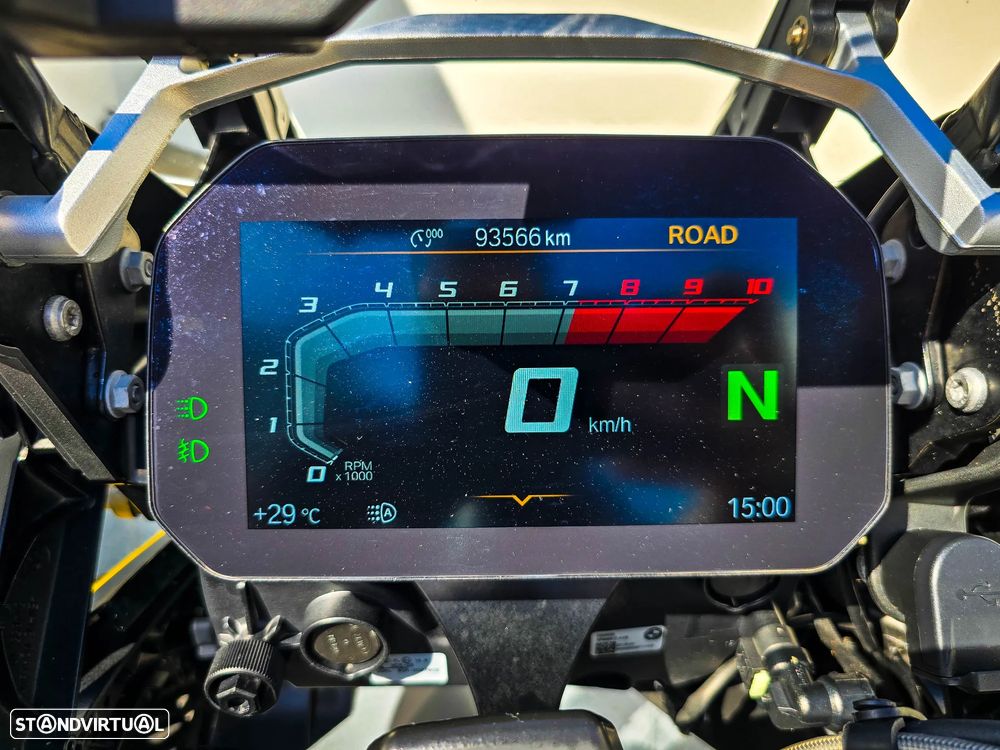 BMW R 1250 GS Adventure - 40 Years - 11