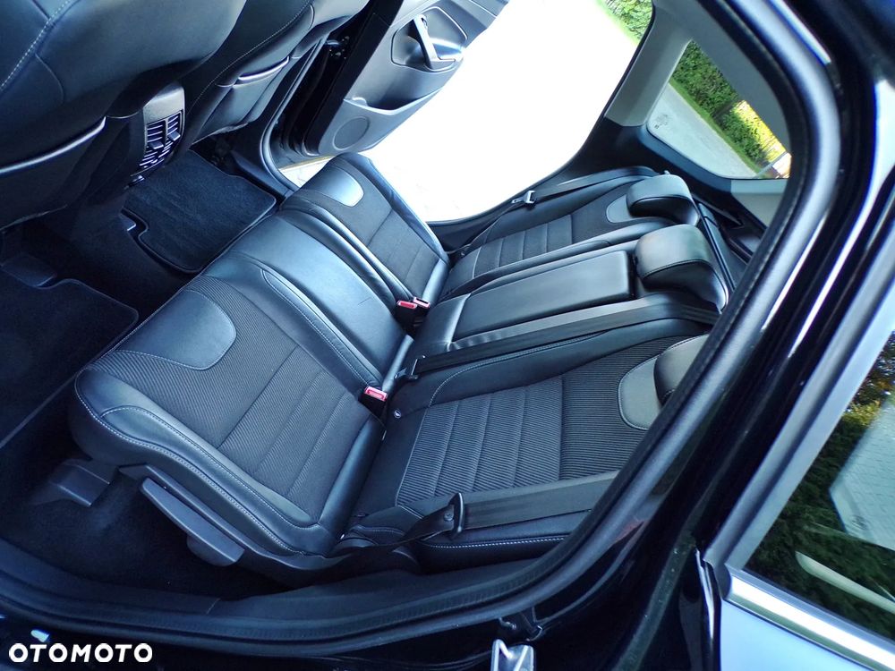 Ford Kuga 2.0 TDCi FWD Titanium Plus - 27