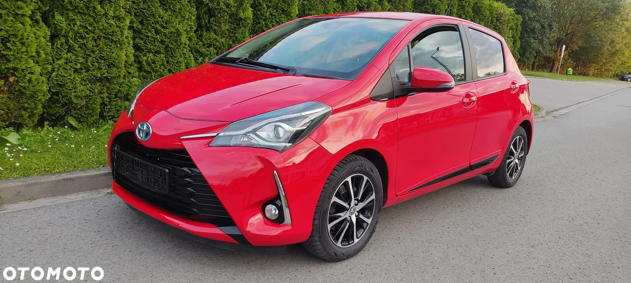 Toyota Yaris Hybrid 1.5 VVT-i Comfort - 3