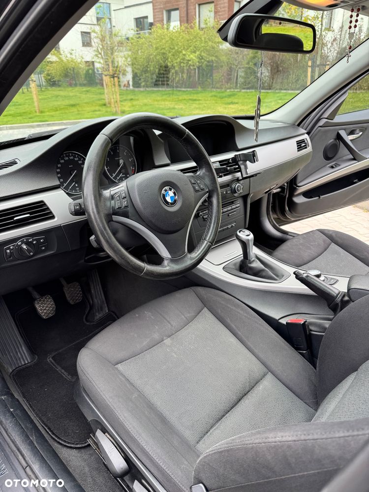 BMW Seria 3 - 14