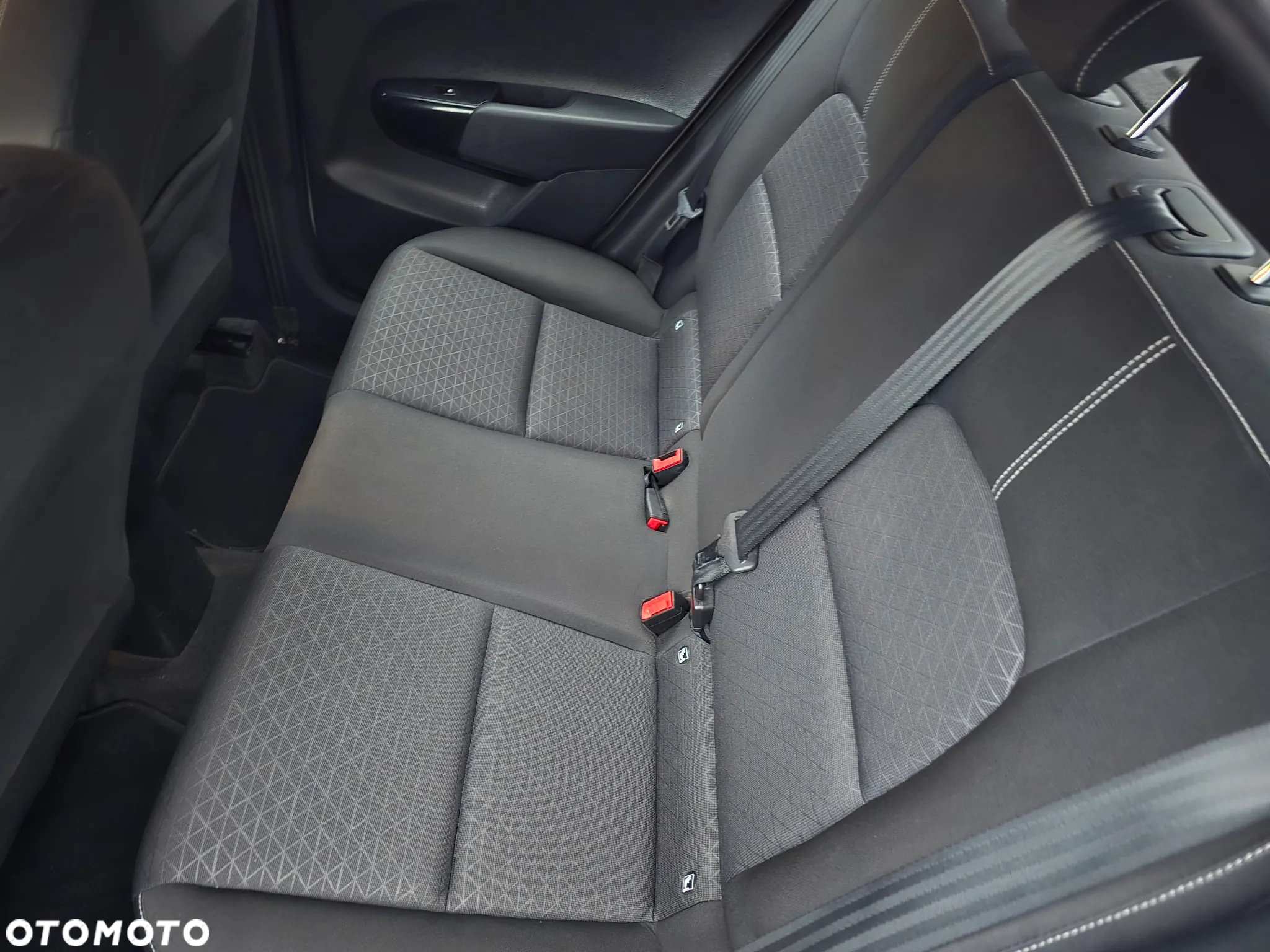 Kia Picanto 1.0 L - 5