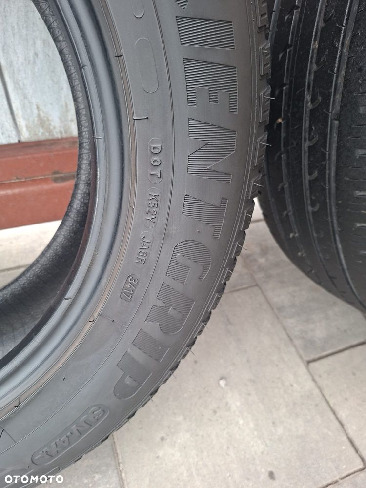Opony letnie R17 225/65 - 4