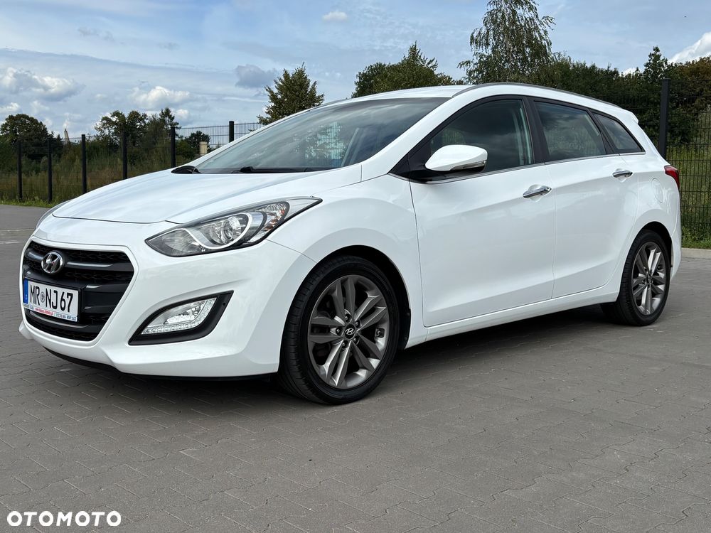 Hyundai i30 blue Kombi 1.6 GDi Style - 4