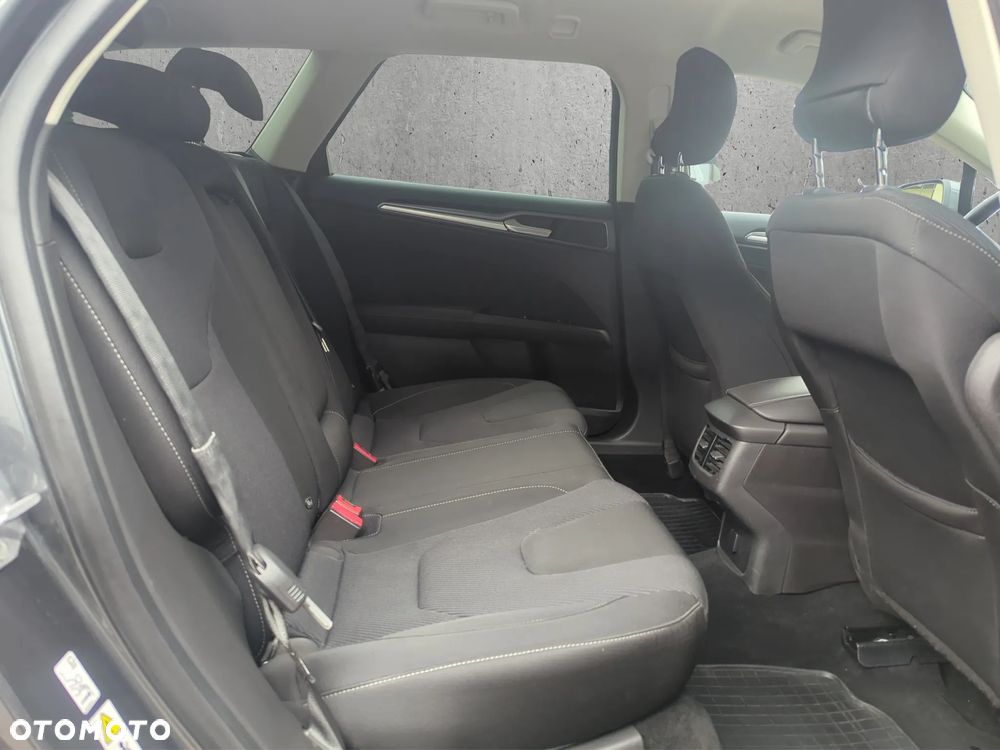 Ford Mondeo 2.0 TDCi Titanium - 17