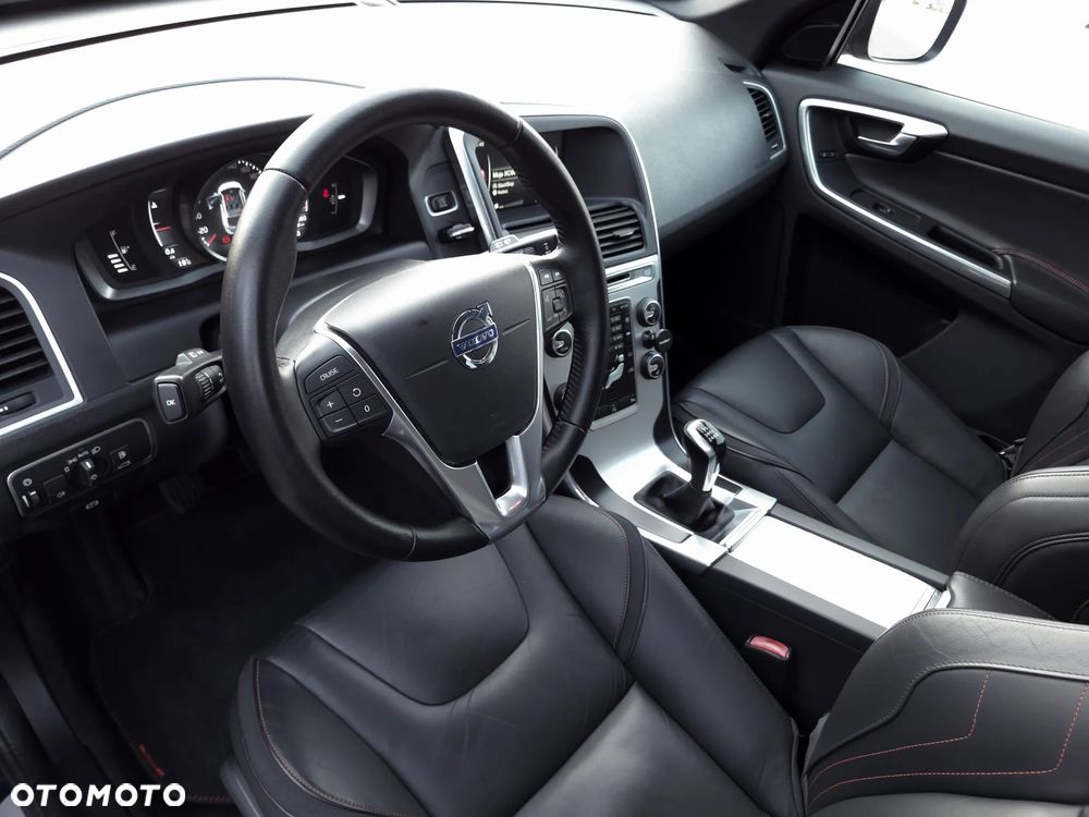Volvo XC 60 D3 Ocean Race - 16