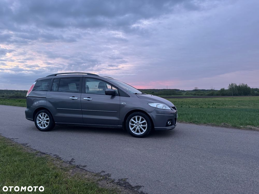 Mazda 5 - 9