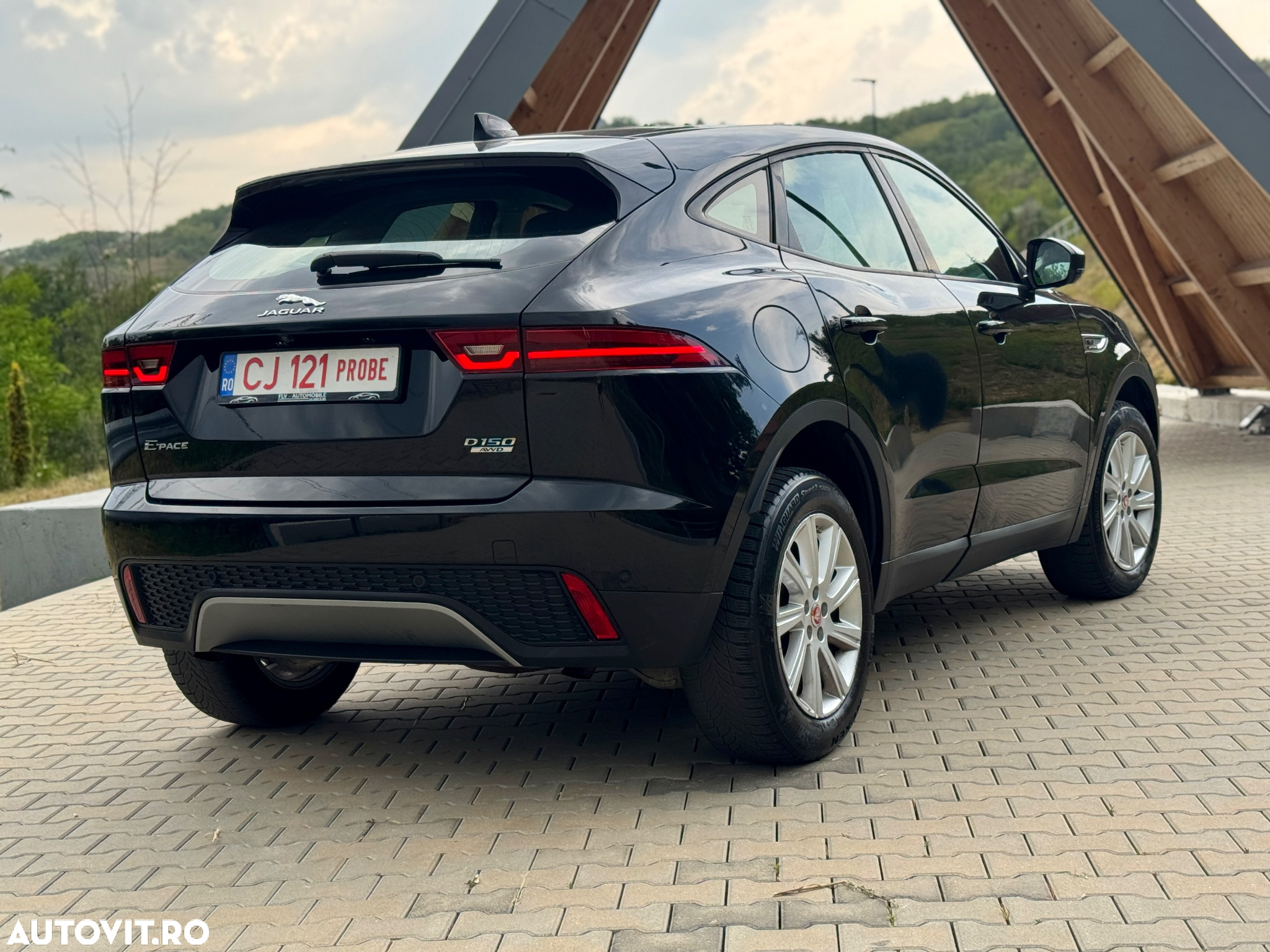 Jaguar E-Pace D150 AWD Aut. - 8