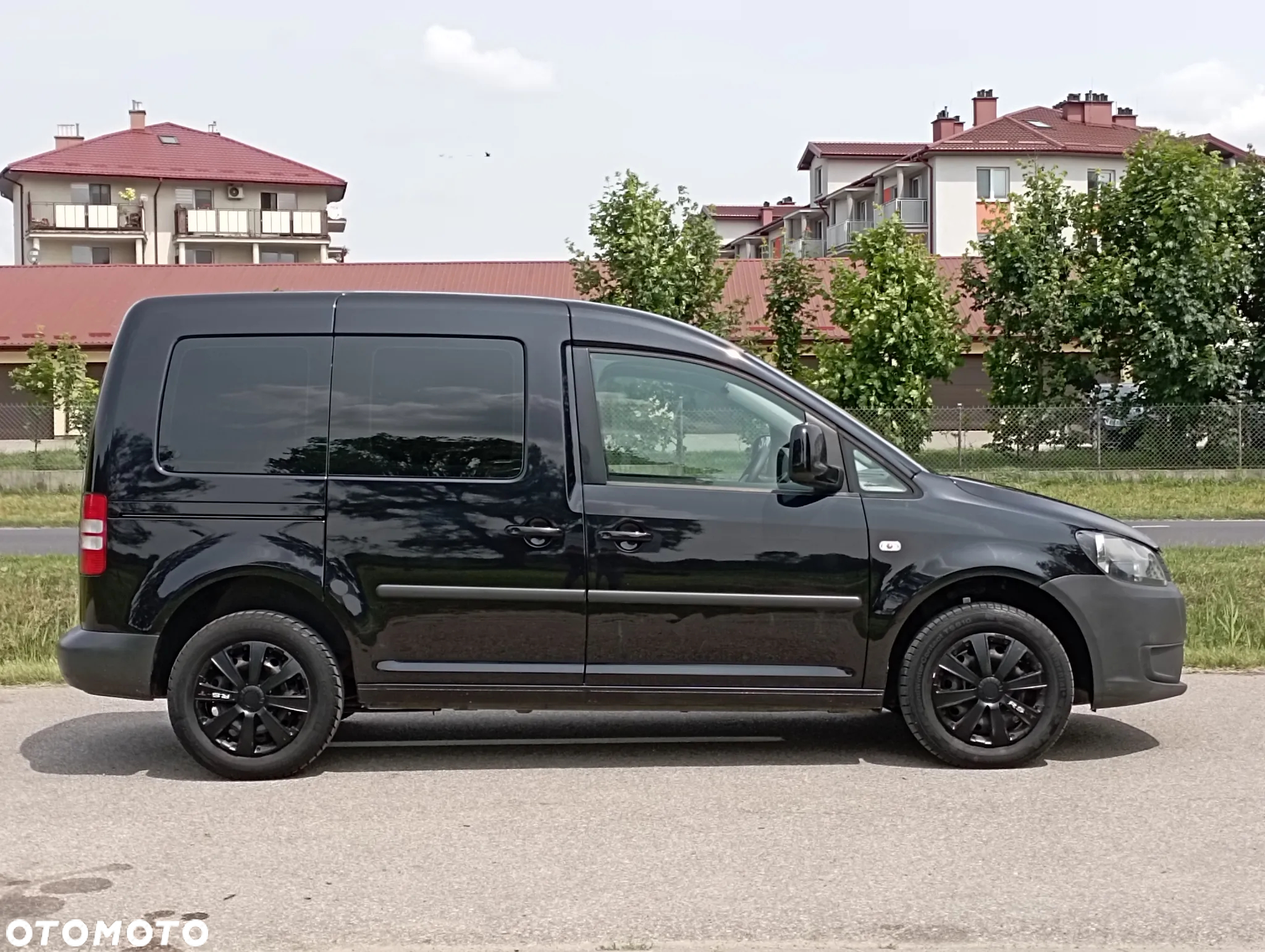 Volkswagen Caddy - 10