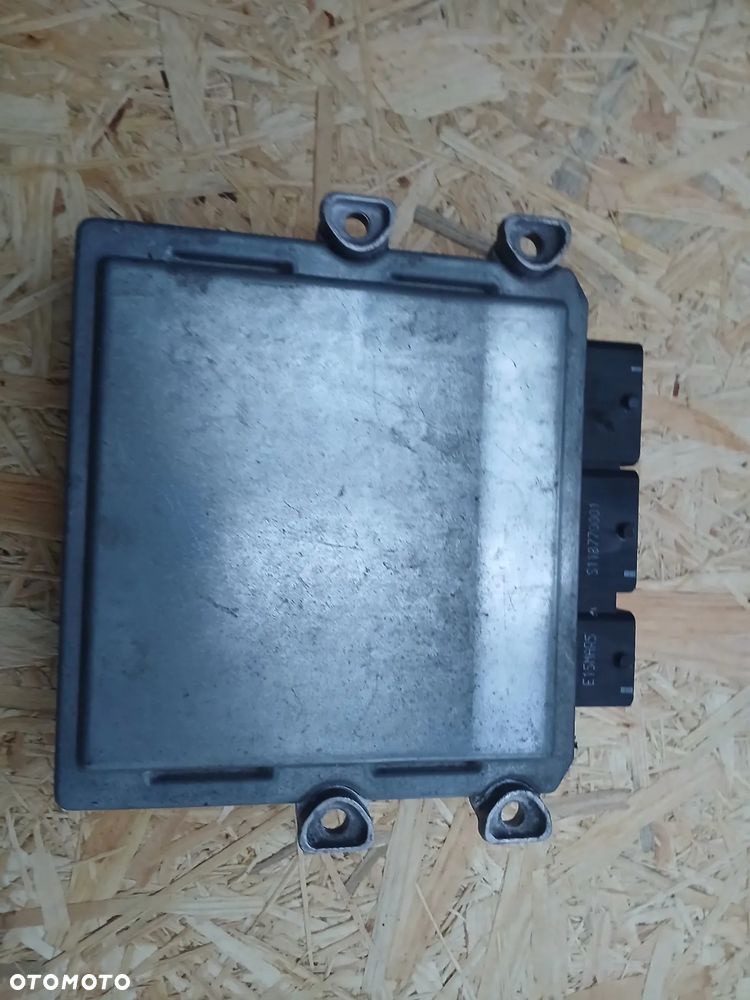 PEUGEOT CITROEN 2,0 HDI STEROWNIK KOMPUTER SILNIKA 5WS40205E-T SID 803 - 4