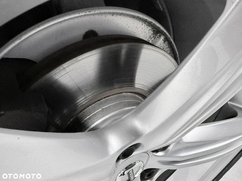Volvo V90 D4 Geartronic Inscription - 17