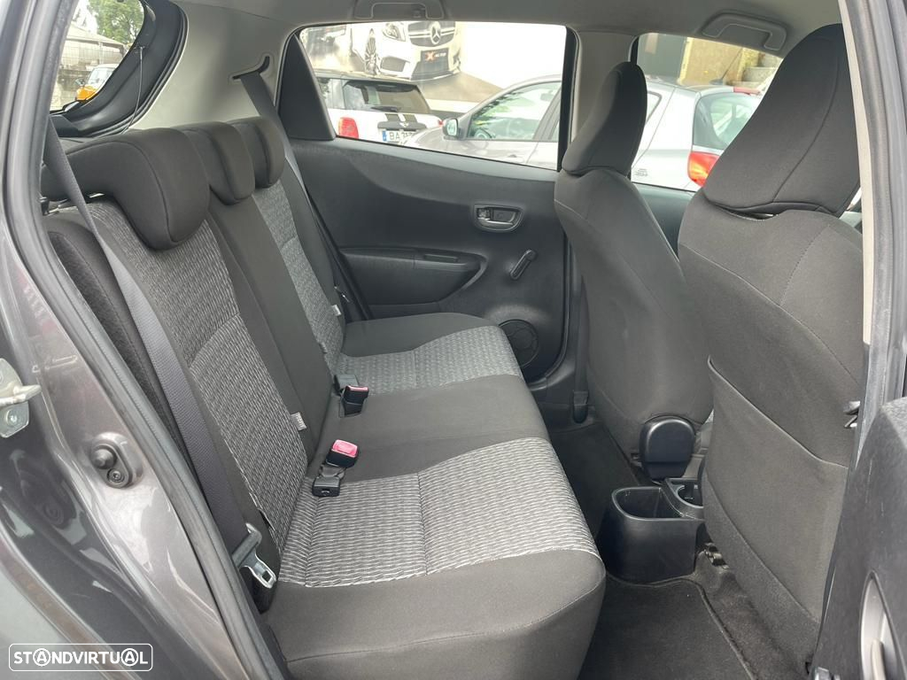 Toyota Yaris 1.0 VVT-i Comfort - 15