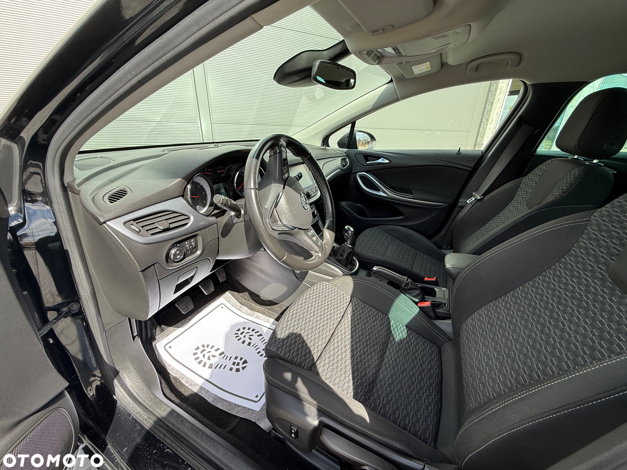 Opel Astra 1.6 D (CDTI) Start/Stop Business - 5