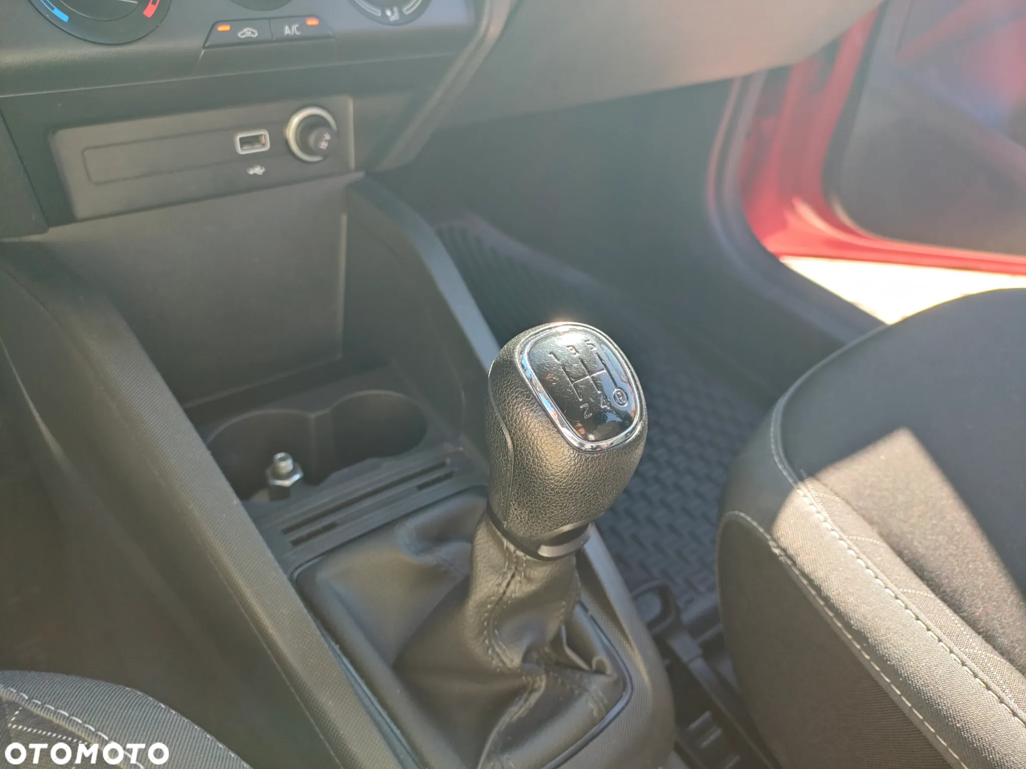 Skoda Fabia 1.0 Ambition - 24
