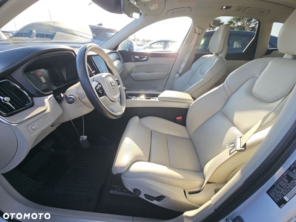 Volvo XC 60 T6 AWD Inscription - 7