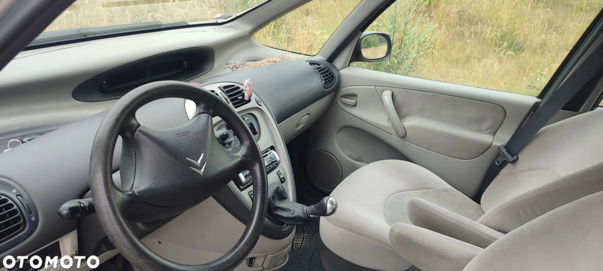 Citroën Xsara Picasso 1.6 HDI Exclusive - 10