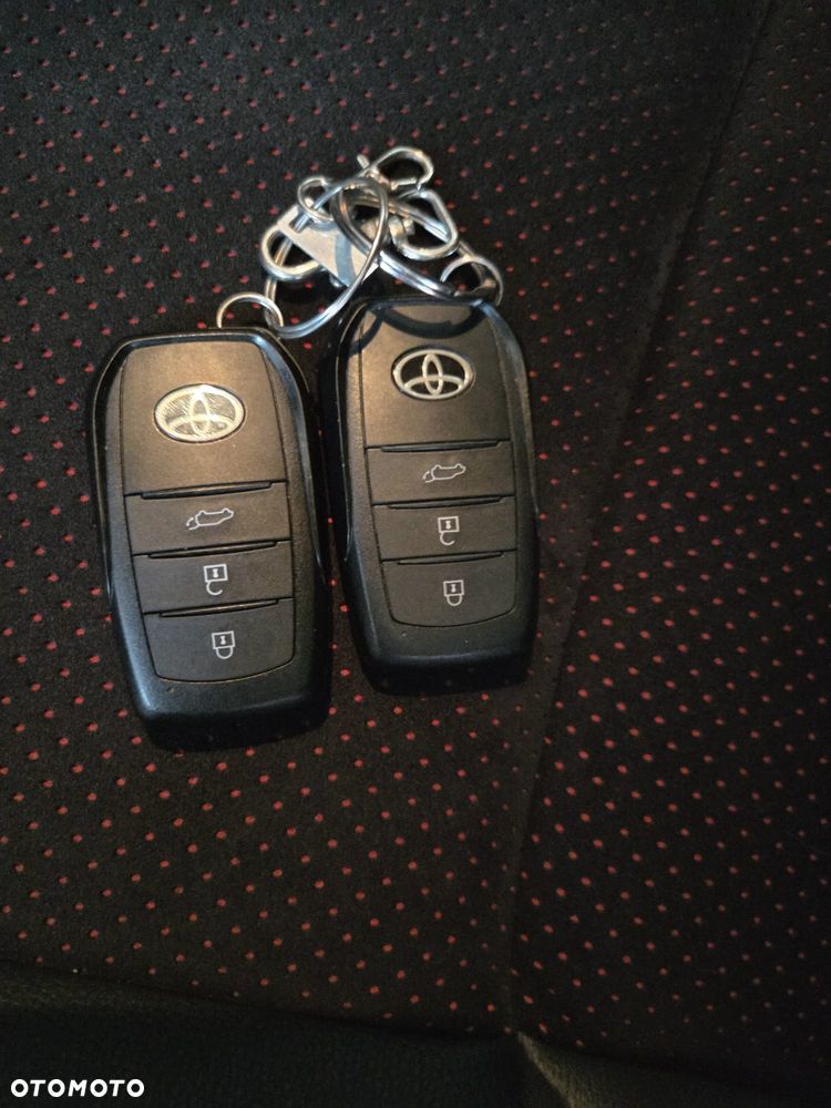 Toyota Yaris Cross - 16