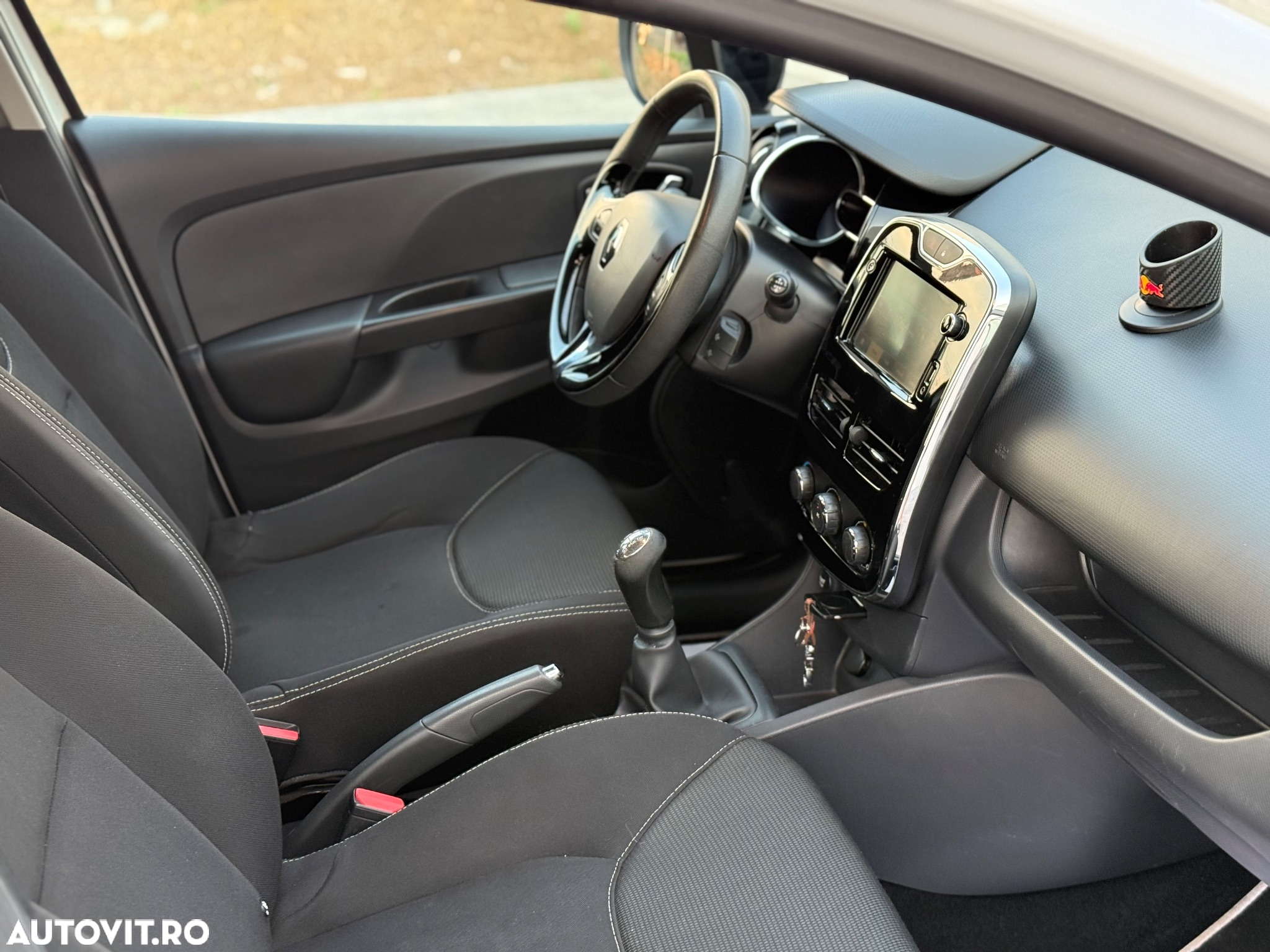 Renault Clio (Energy) TCe 90 Start & Stop INTENS - 5