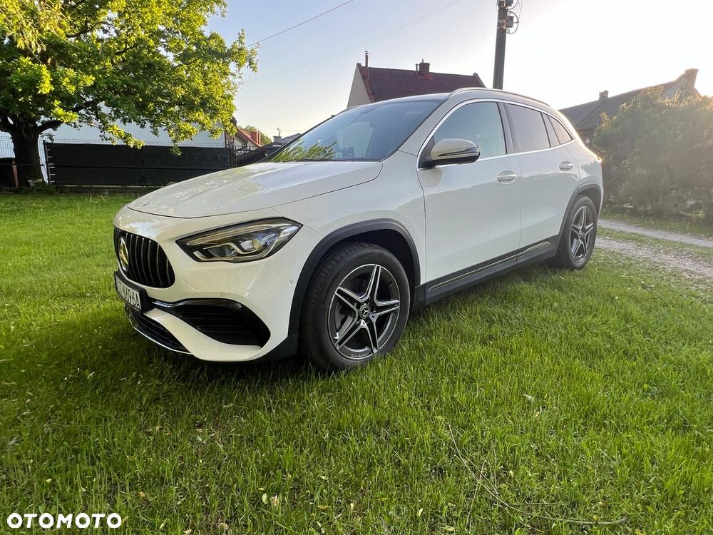 Mercedes-Benz GLA 250 4-Matic - 3