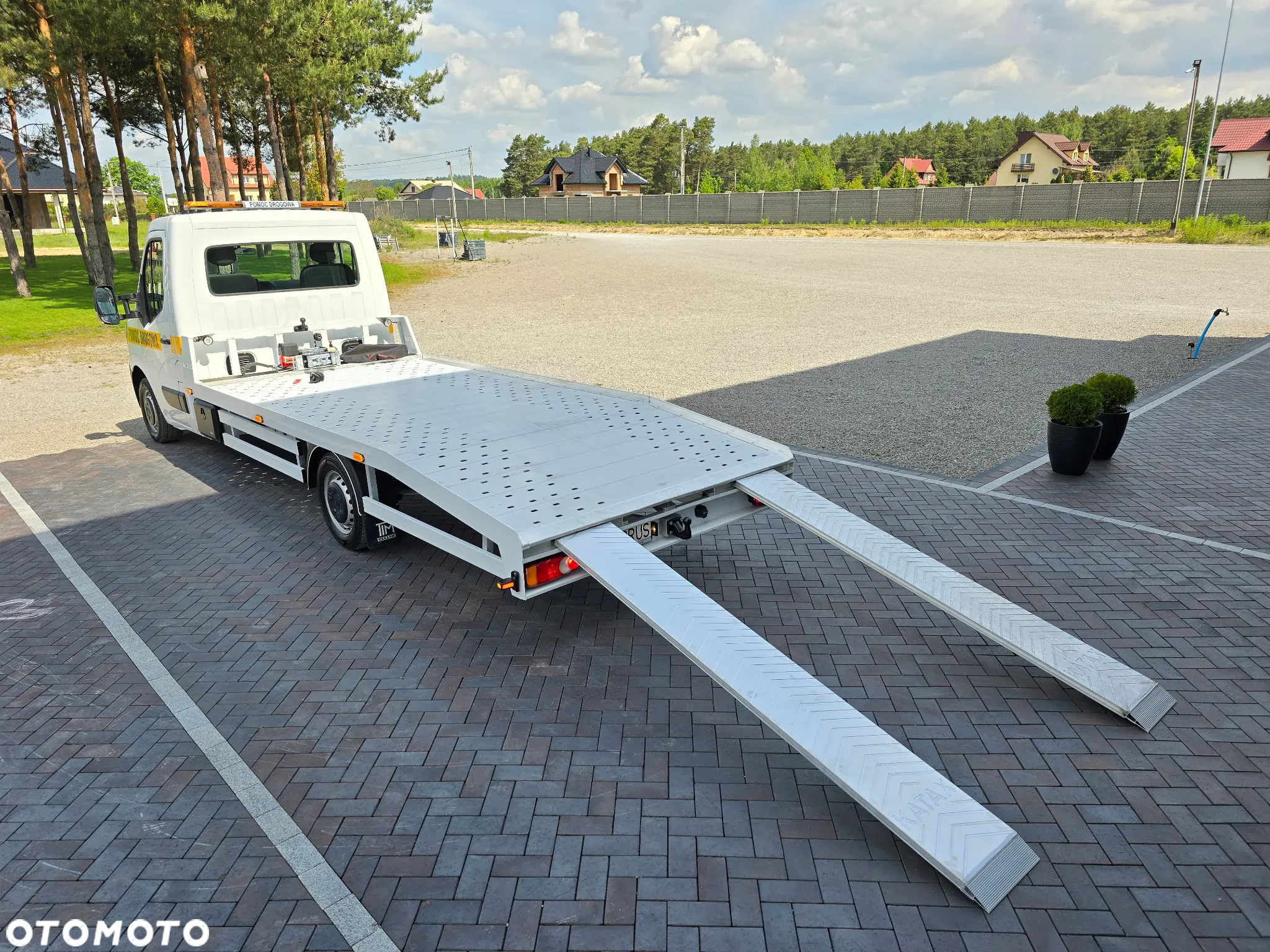 Renault MASTER 2,3 165 KM LAWETA POMOC DROGOWA LEDY TEMPOMAT - 16