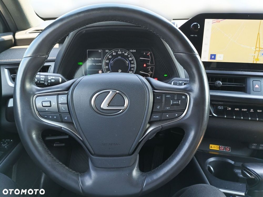 Lexus UX - 17