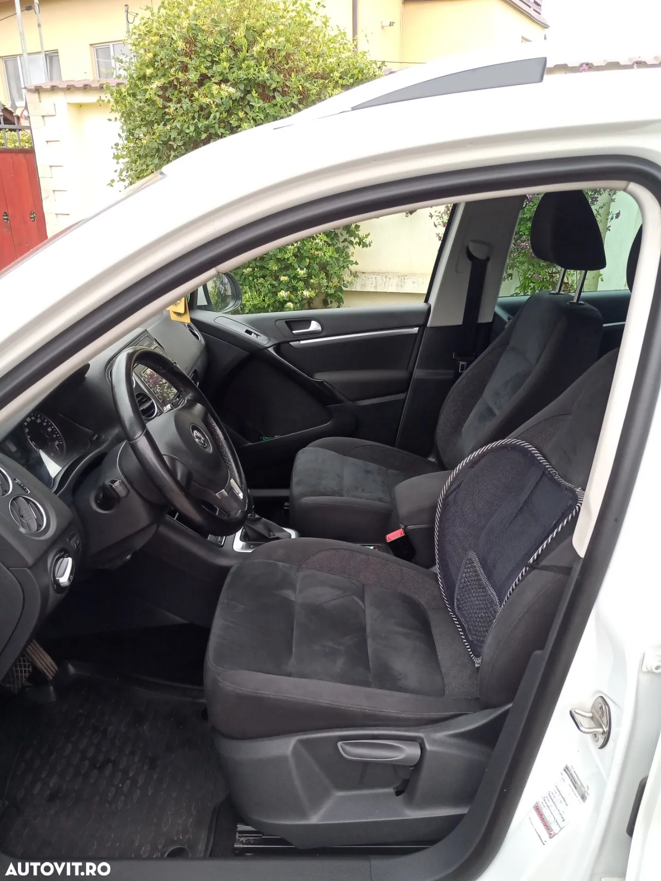 Volkswagen Tiguan 2.0 TDI 4Mot DSG Trendline - 6