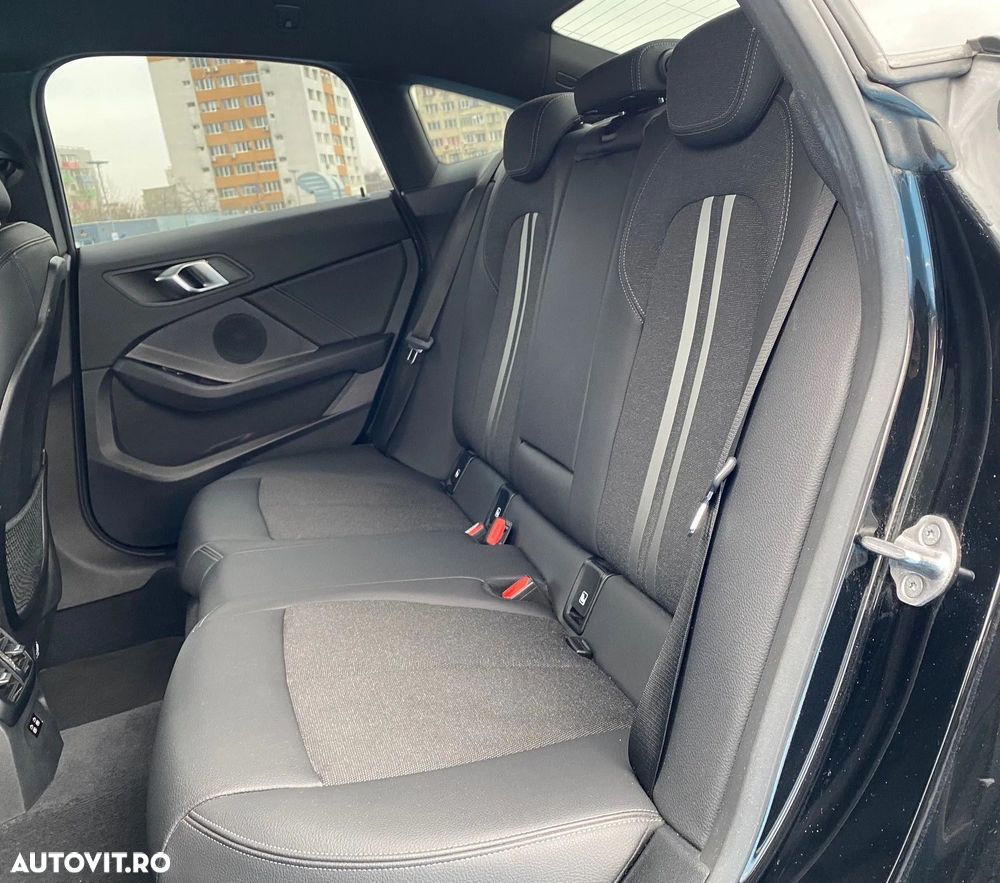 BMW Seria 2 216d Aut. Advantage - 28