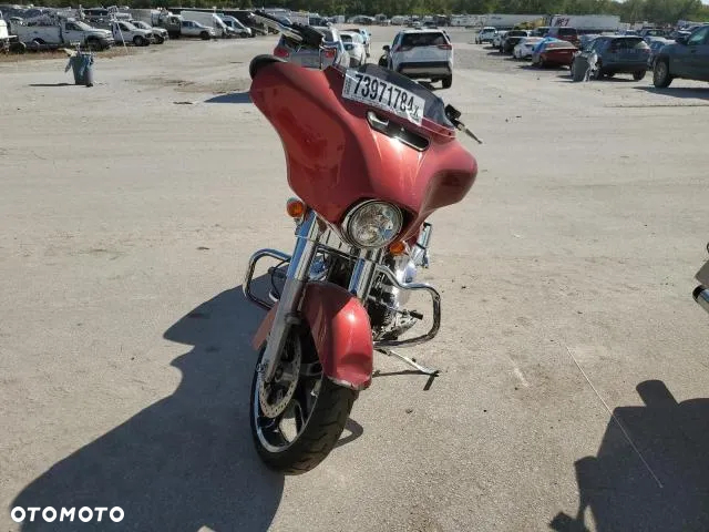 Harley-Davidson Touring Street Glide - 16