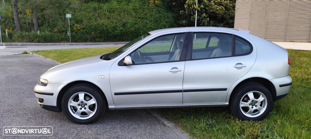 SEAT Leon 1.6 16V Signo - 8