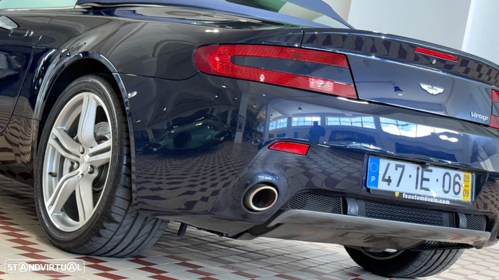 Aston Martin Vantage Roadster V8 Sportshift - 13