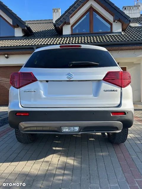 Suzuki Vitara 1.0 Boosterjet Premium 2WD - 17