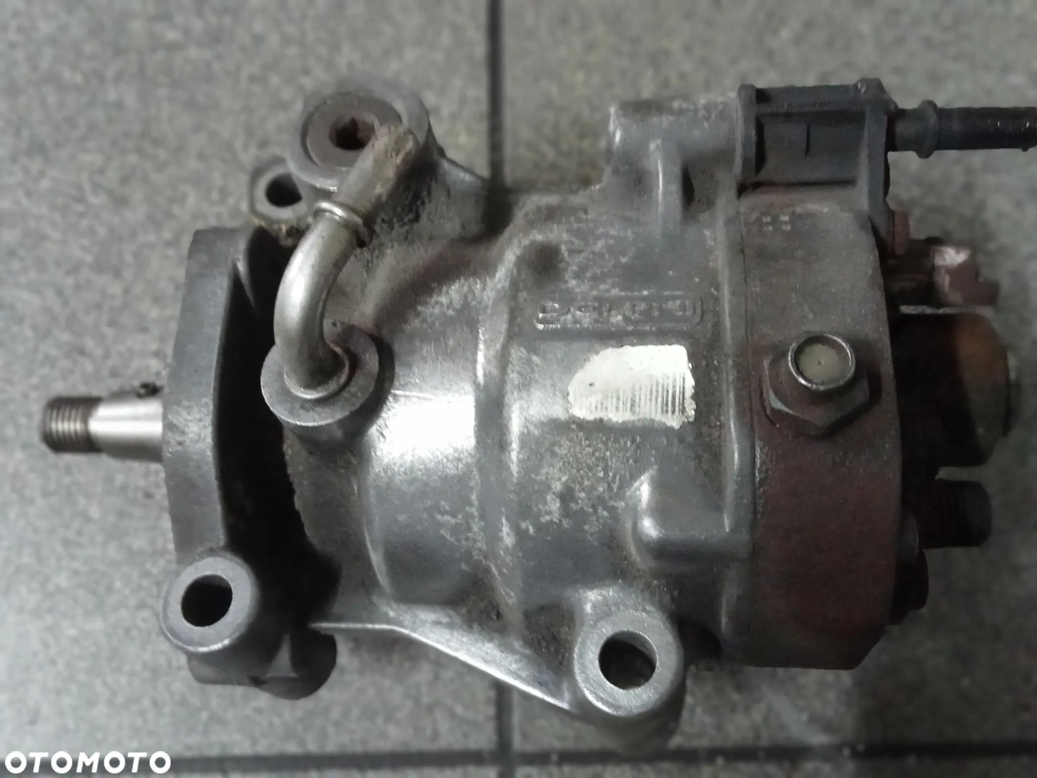 pompa wtryskowa clio megane 1.5 dci delphi 8200057225 - 1