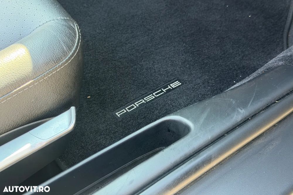 Porsche Boxster - 24
