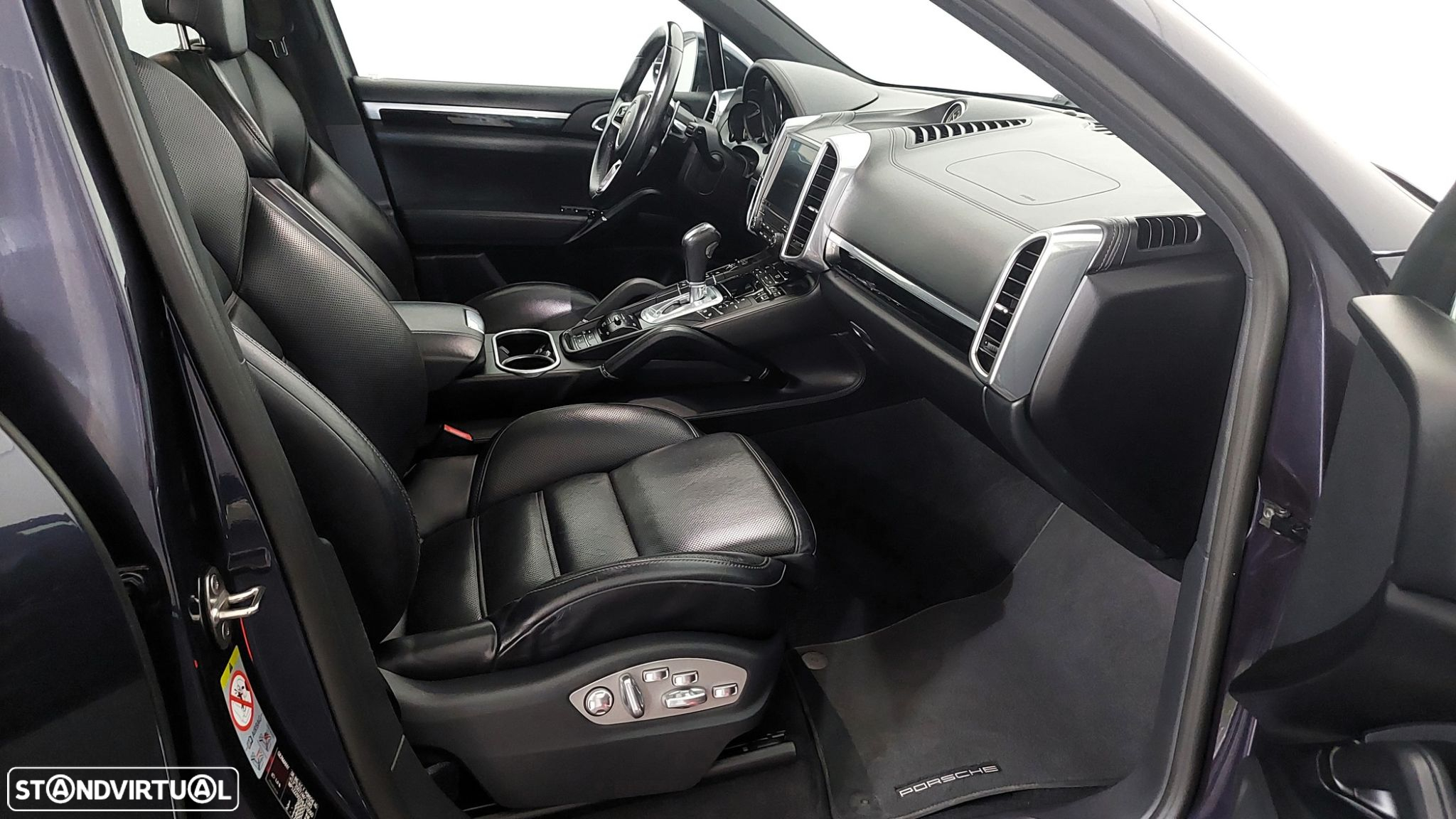 Porsche Cayenne - 20