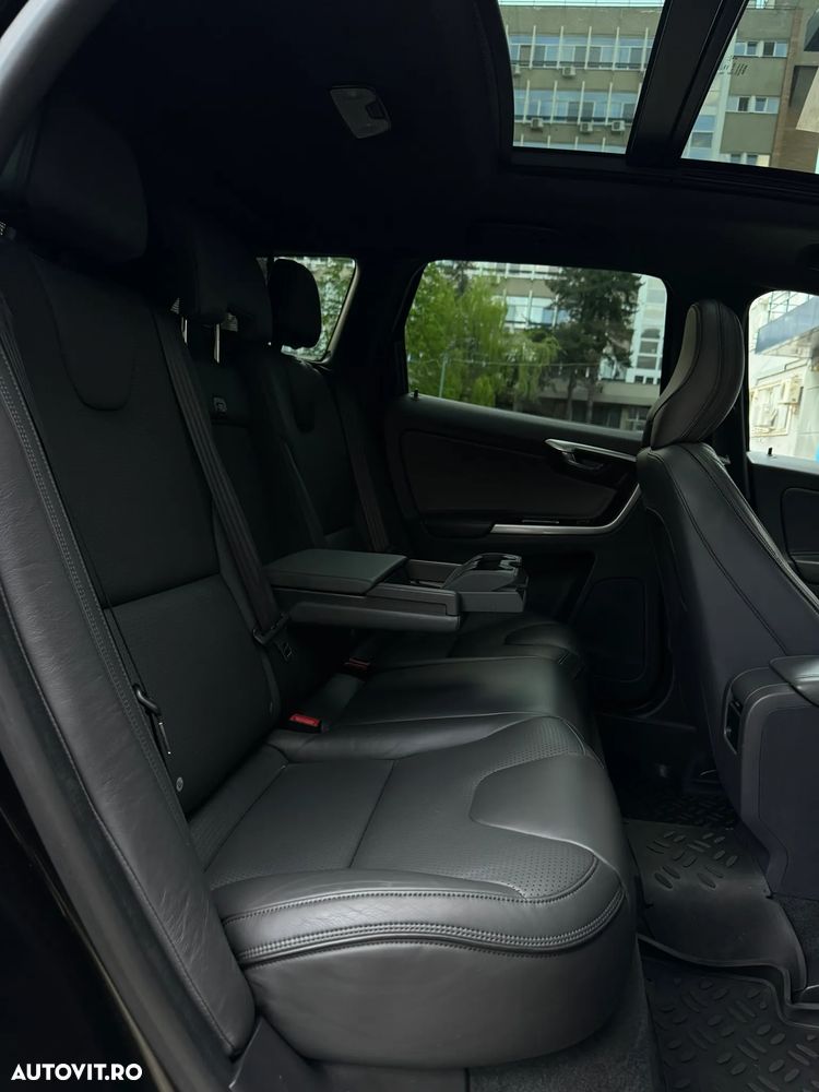 Volvo XC 60 D5 AWD Geartronic Linje Inscription - 16