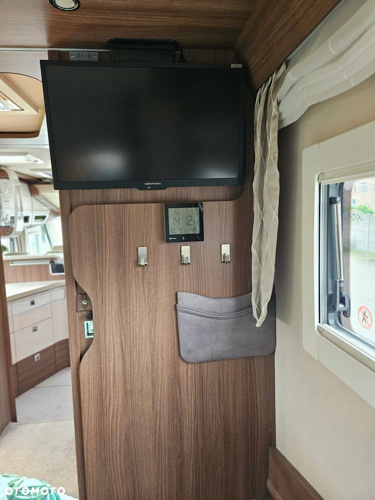 Carthago S-PLUS 64 XL QB - 31