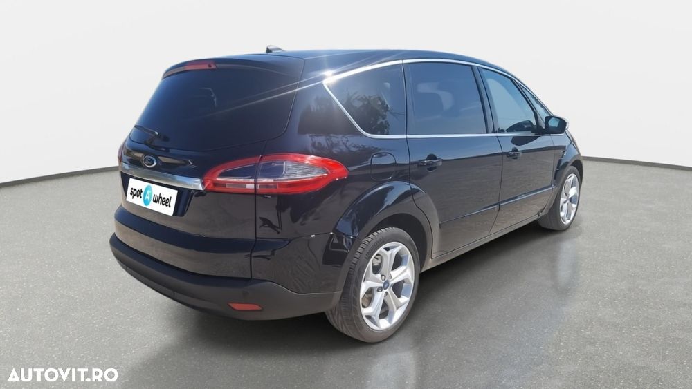 Ford S-Max - 10