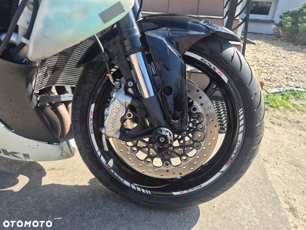 Suzuki GSX-R - 9
