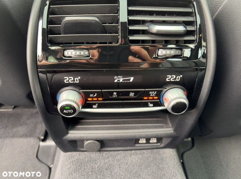 BMW Seria 5 540d xDrive mHEV M Sport sport - 16