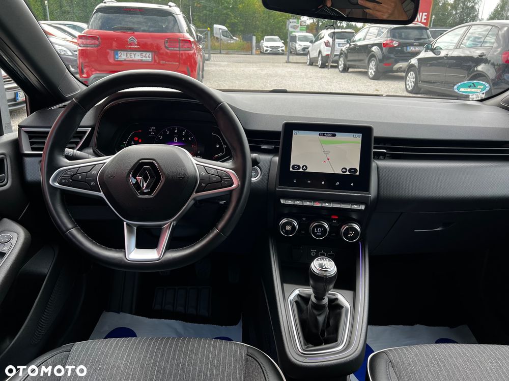 Renault Clio TCe 90 EVOLUTION - 30