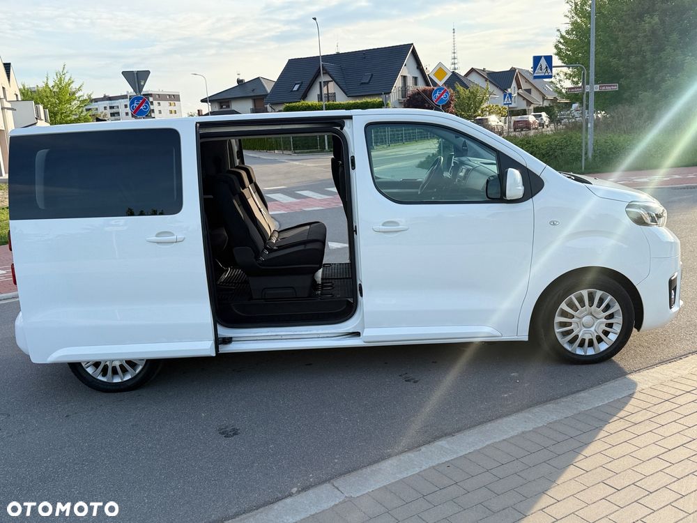 Toyota Proace Verso 1,5-l-D-4D L1 (8-Si.) Family - 9