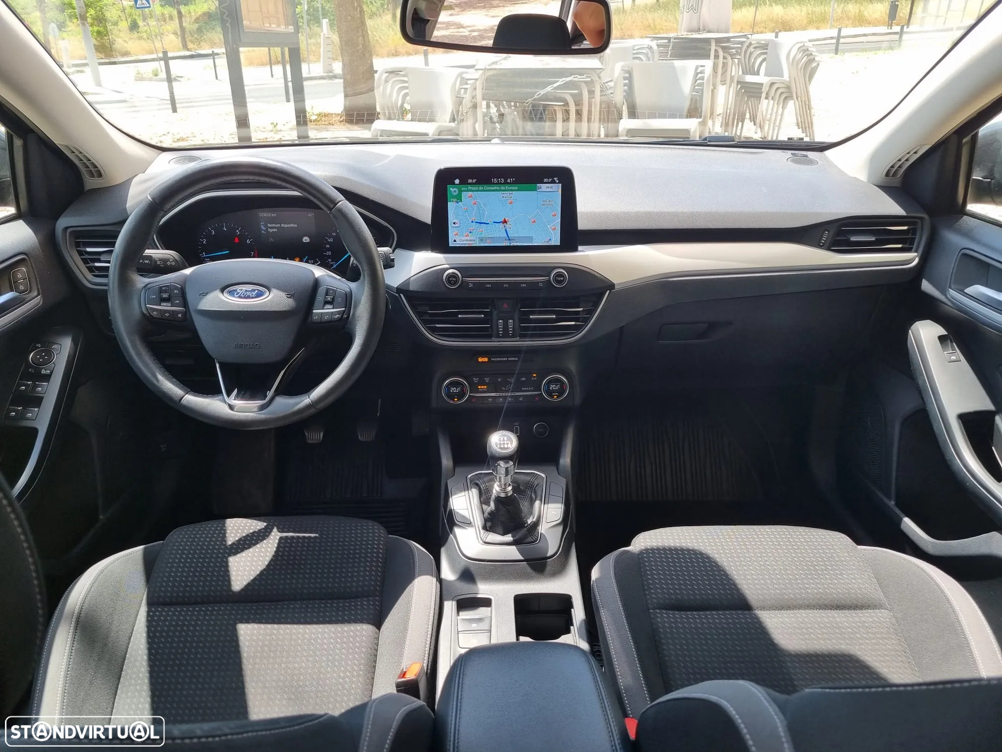 Ford Focus SW 1.0 EcoBoost Business - 20