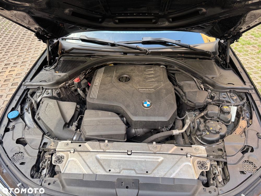 BMW Seria 3 330i xDrive M Sport sport - 22