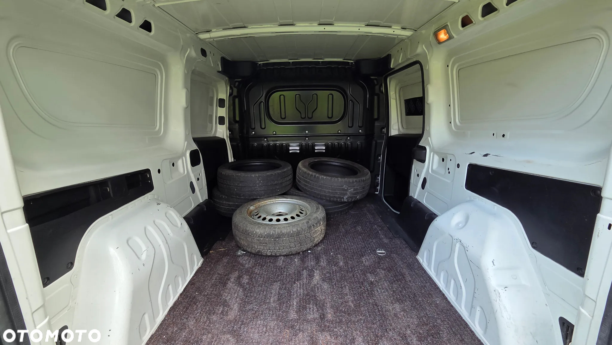 Fiat Doblo - 16