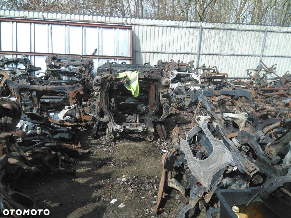 SANKI WÓZEK KOŁYSKA SILNIKA HYUNDAI TUCSON I 2.0 CRDI 62405-2EXXX - 8