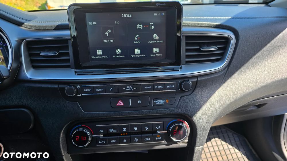 Kia Ceed 1.6 CRDi SCR L - 19